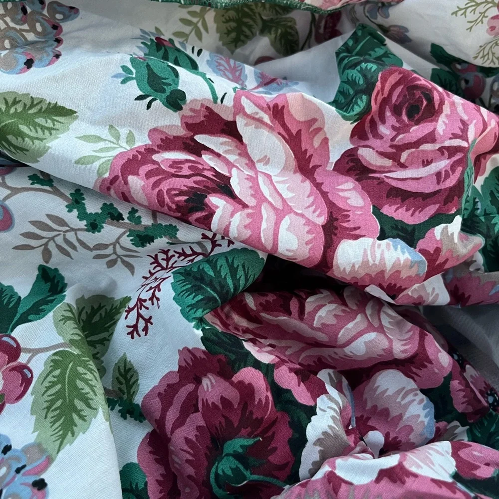 Fieldcrest White and Green Full Size Bed skirt with Floral Design